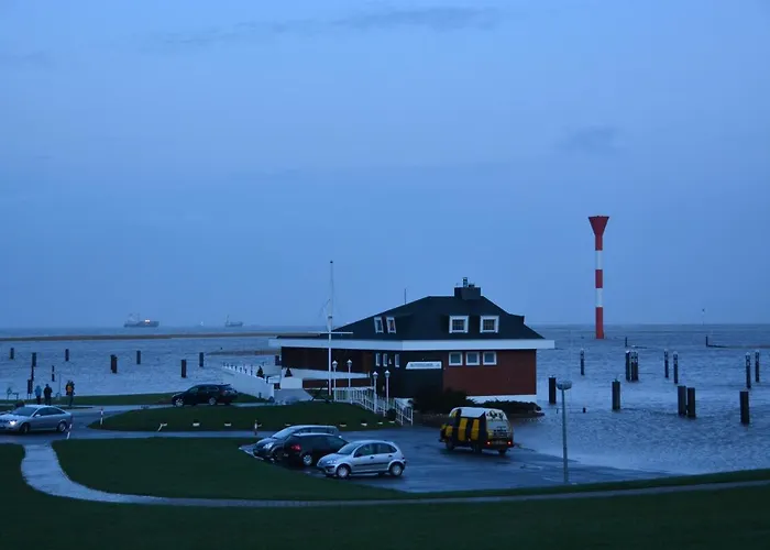 度假居 Scholien *